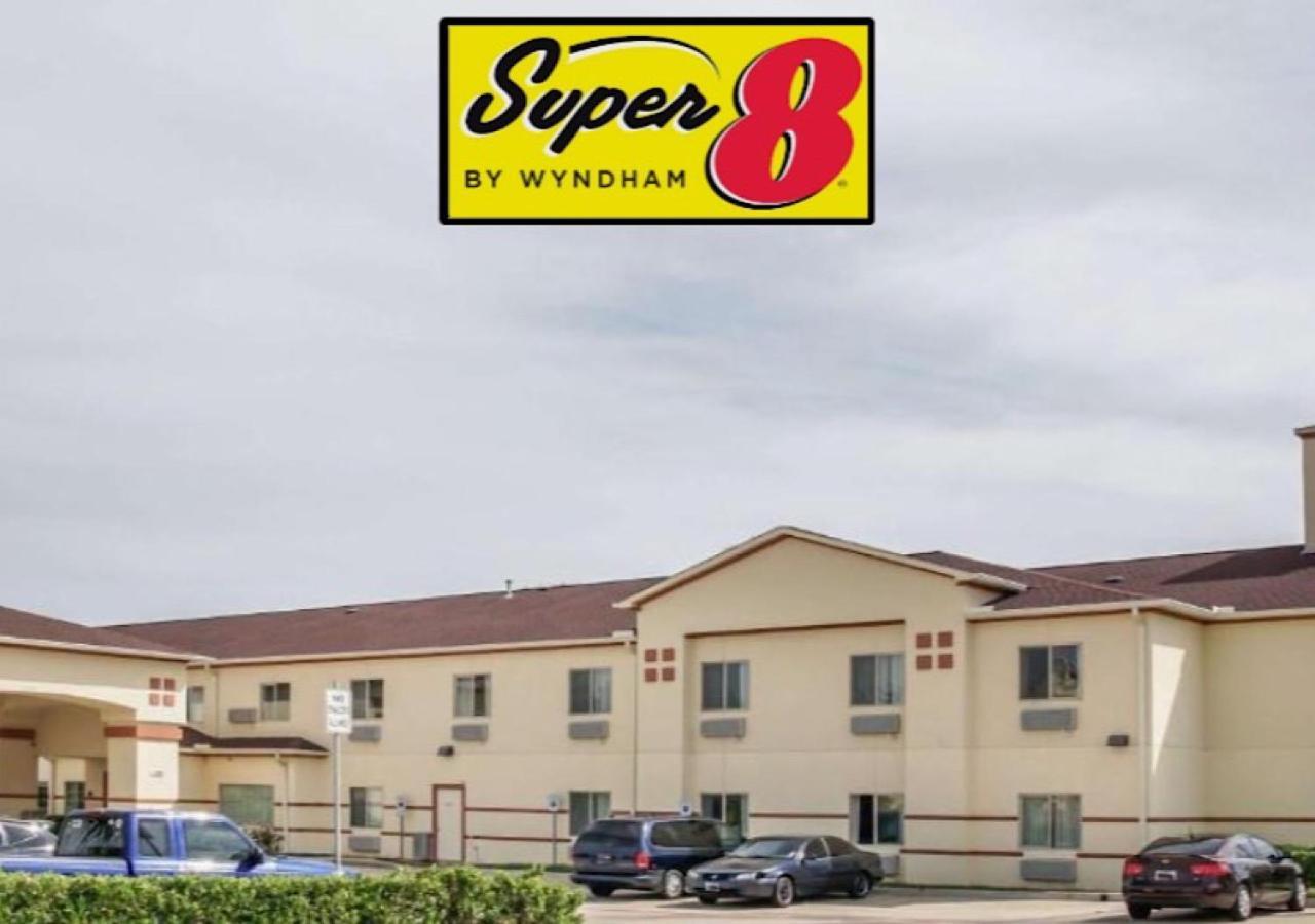 Super 8 By Wyndham Brenham Tx Hotel Luaran gambar