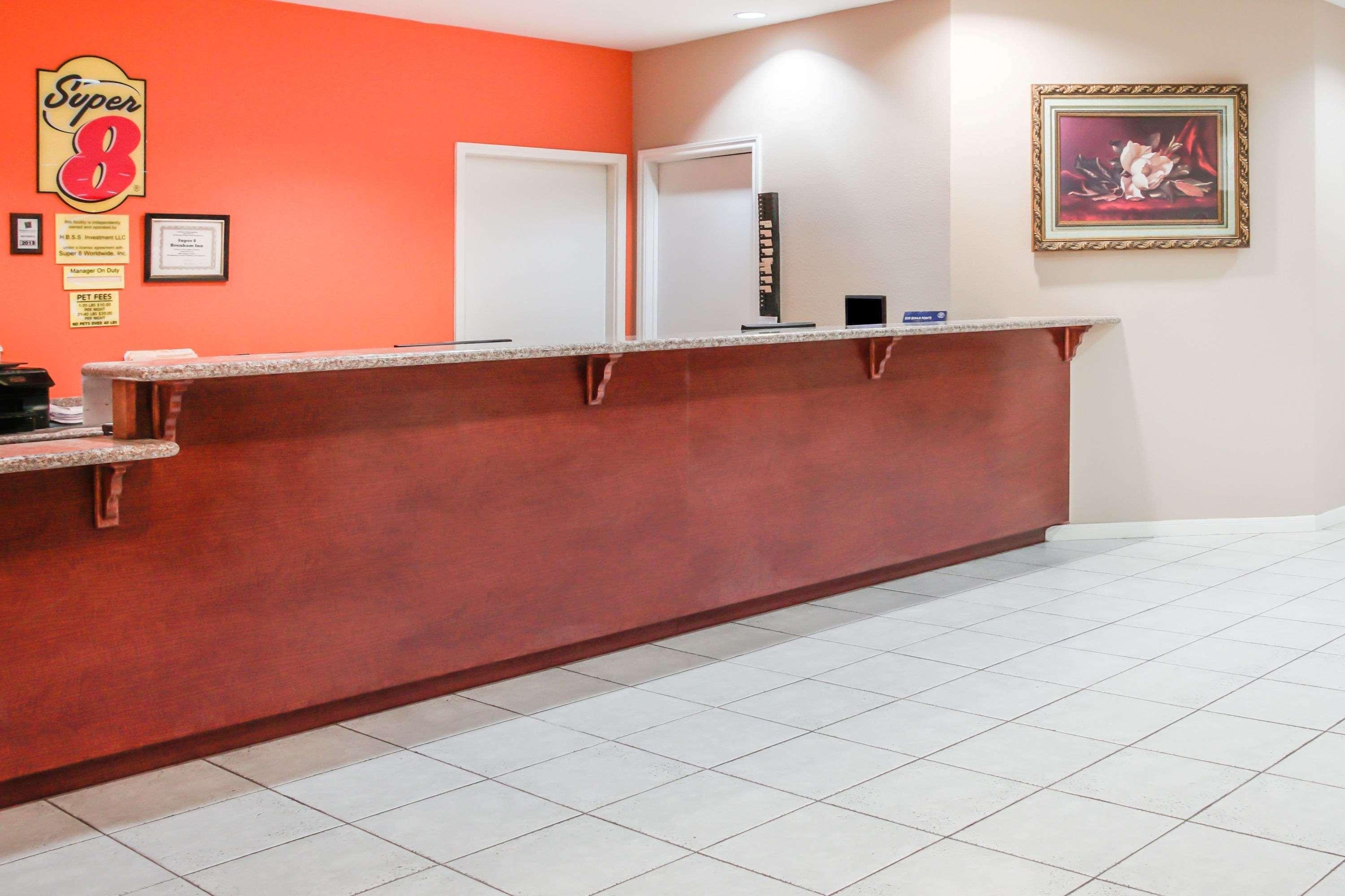 Super 8 By Wyndham Brenham Tx Hotel Luaran gambar