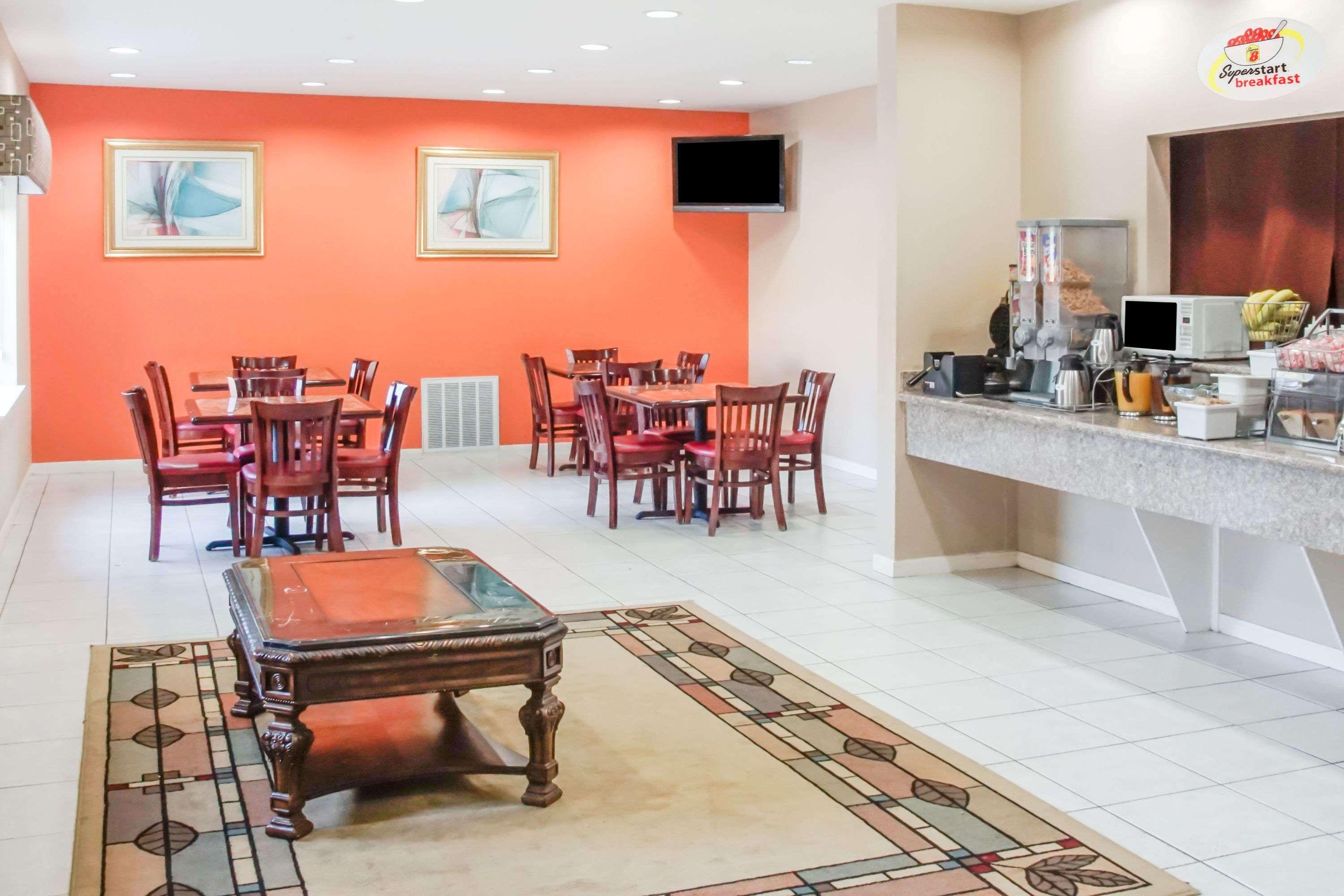 Super 8 By Wyndham Brenham Tx Hotel Luaran gambar